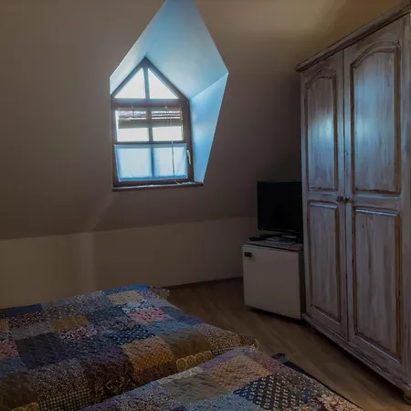 Apartament Edvy Malom Pápa