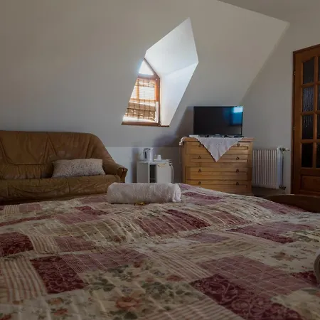 Apartament Edvy Malom