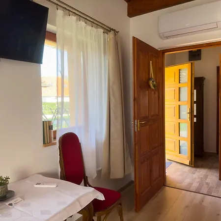 Edvy Malom Apartament